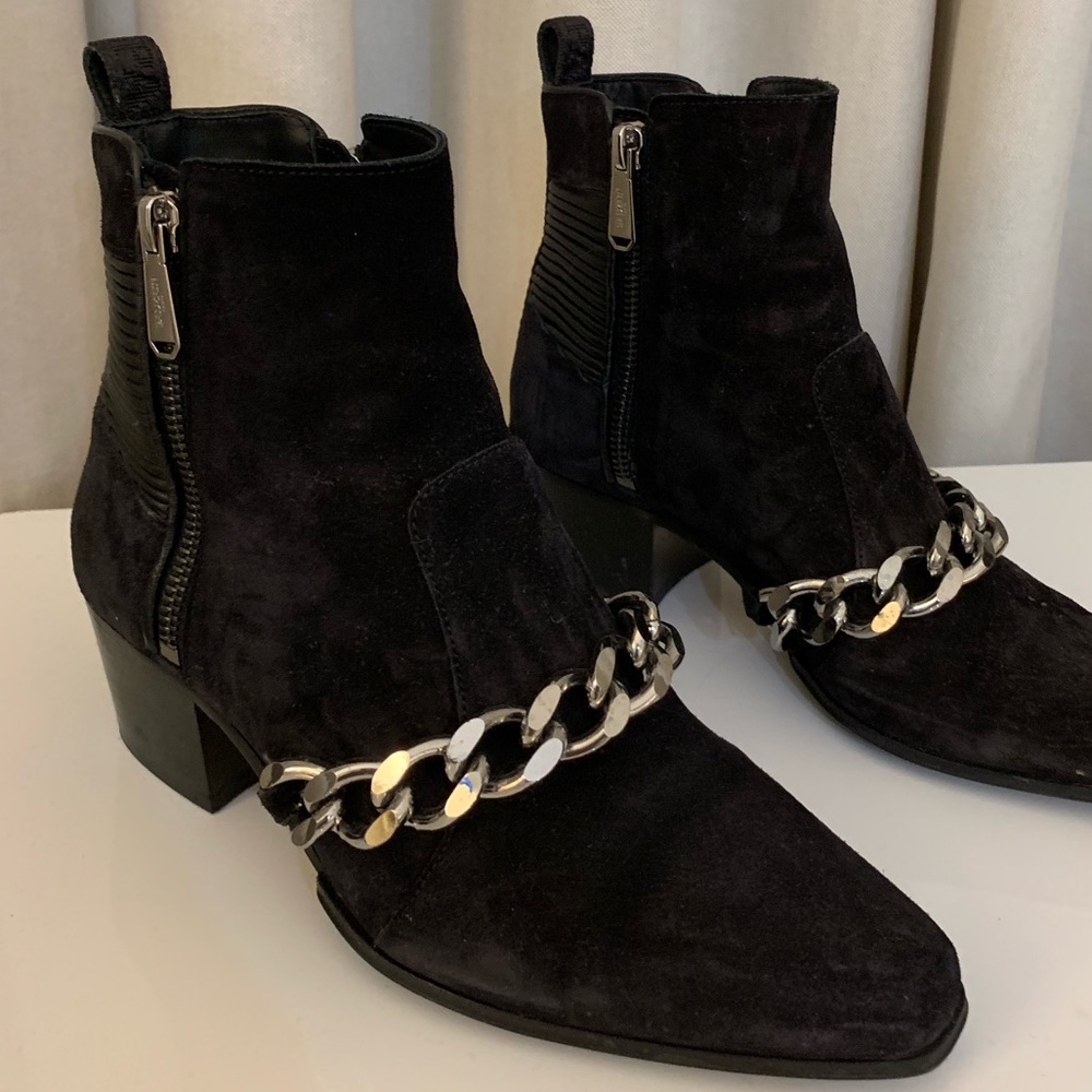 Balmain Calfskin Chain-Trim Ella Boots - Picture 6 of 6